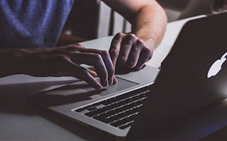 开云官方网页登录-英雄联盟高校联赛火热报名中，校园战火燃起，英雄联盟高校联赛2021报名