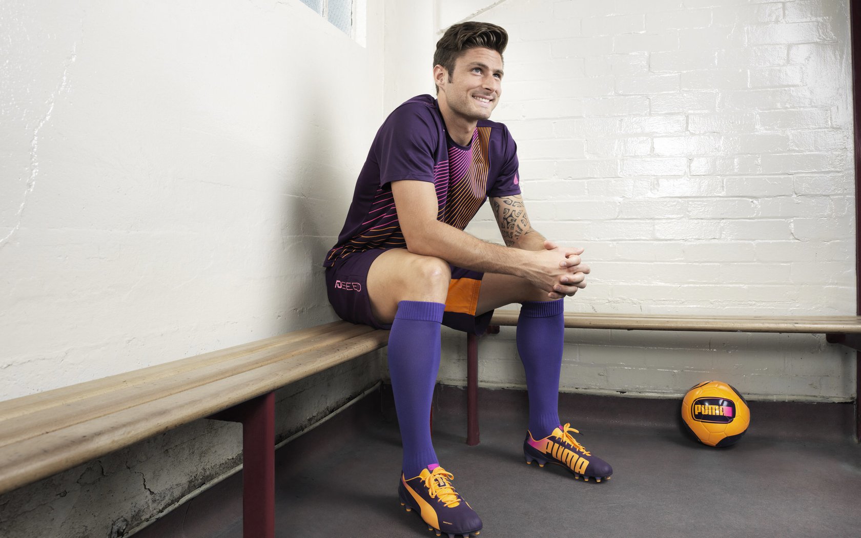 “高水平青训教练team全面打造，培养未来国脚”，高水平教练执教手册pdf