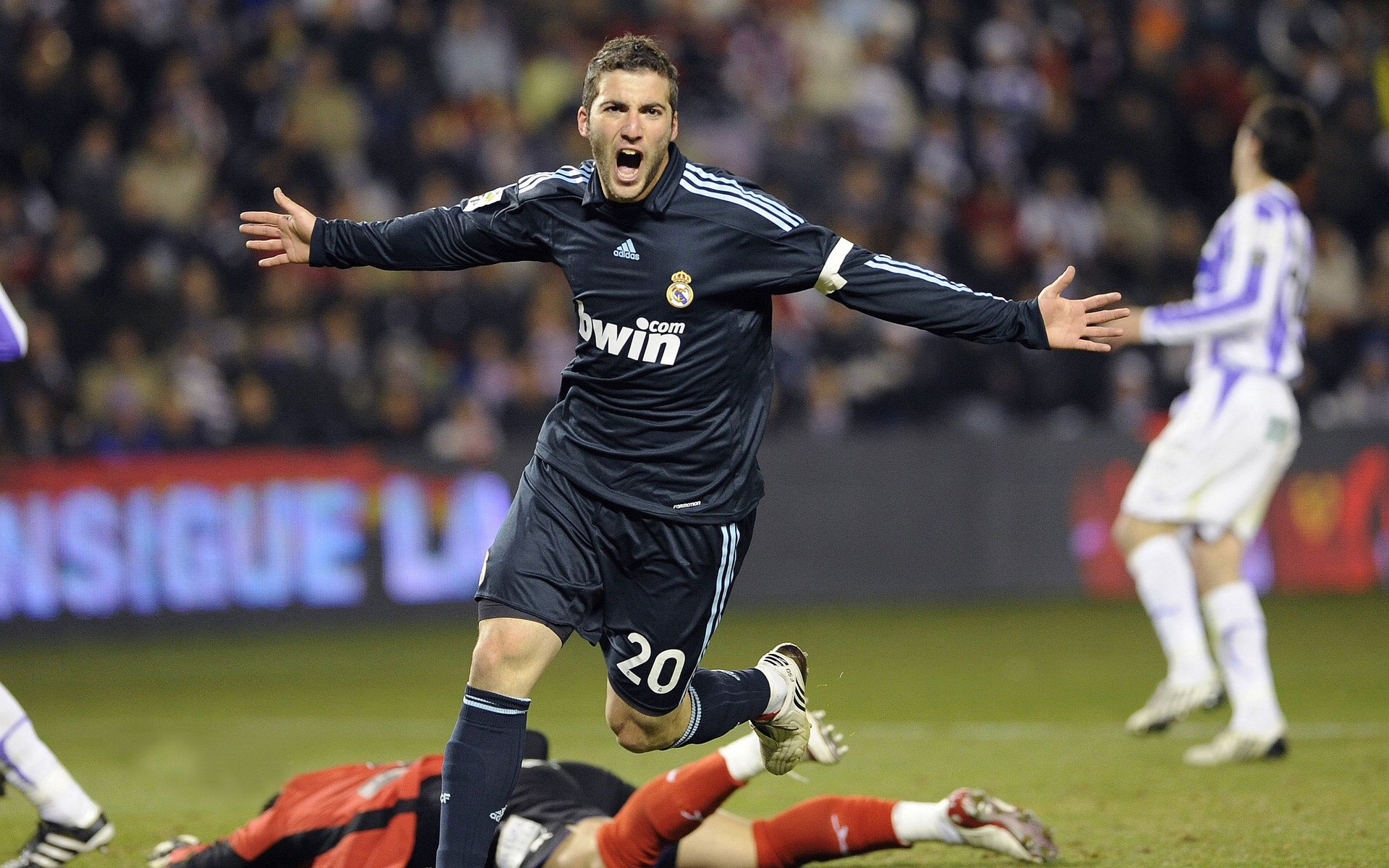 未来联盟：虚拟现实和AI赋能篮球比赛，未来联盟信息技术